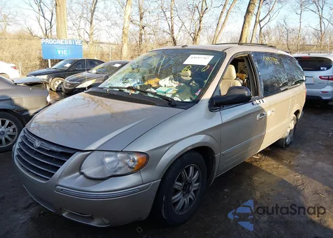 2006 Chrysler Town & Country Touring z USA, uszkodzony, nr VIN 2A4GP54LX6R826178